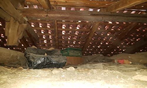 Riqualificazione di un vecchio cascinale per eliminare completamente il gas