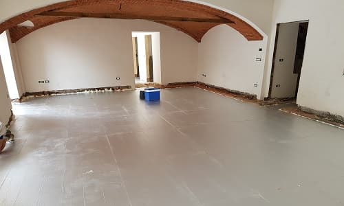 Riqualificazione di un vecchio cascinale per eliminare completamente il gas