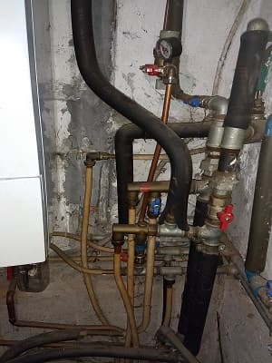 Riqualificazione di un vecchio cascinale per eliminare completamente il gas