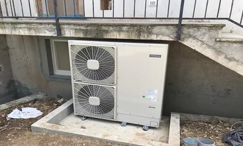 Riqualificazione di un vecchio cascinale per eliminare completamente il gas