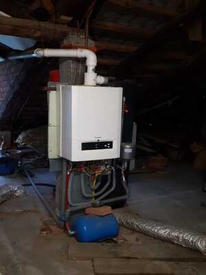 Sostituzione della caldaia a metano con pompa di calore per una nuova casa gas free