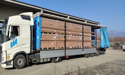 Installazione Impianto Fotovoltaico su tetto semi piano