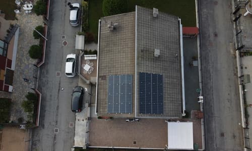 Impianto Fotovoltaico a massima resa su tetto a due falde