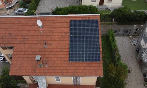 Installazione Impianto Fotovoltaico sul tetto di un'abitazione privata