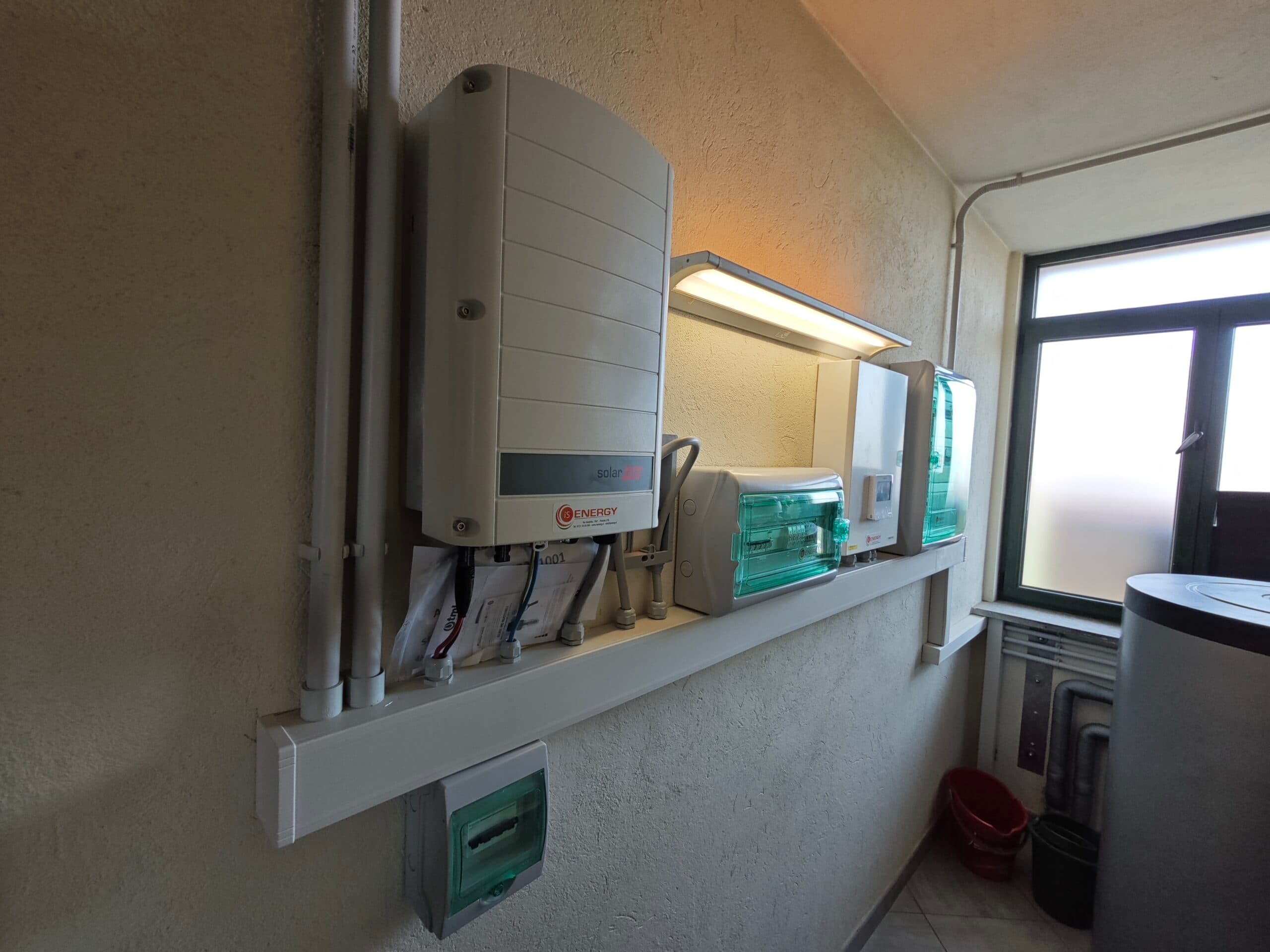 Riqualificazione energetica di un salone di parrucchieri ad Osasco