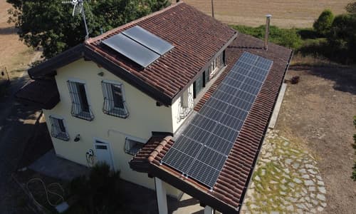 Installazione stazione di ricarica e Impianto Fotovoltaico con accumulo
