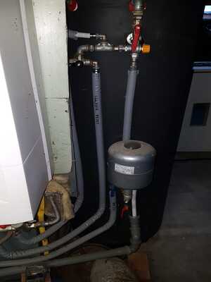 Sostituzione della caldaia a metano con pompa di calore per una nuova casa gas free