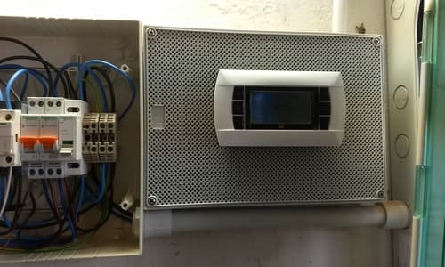 Installazione Pompa di Calore per riscaldamento, raffrescamento e ACS in clinica veterinaria
