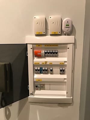 Installazione Impianto Fotovoltaico sul tetto piano di un appartamento