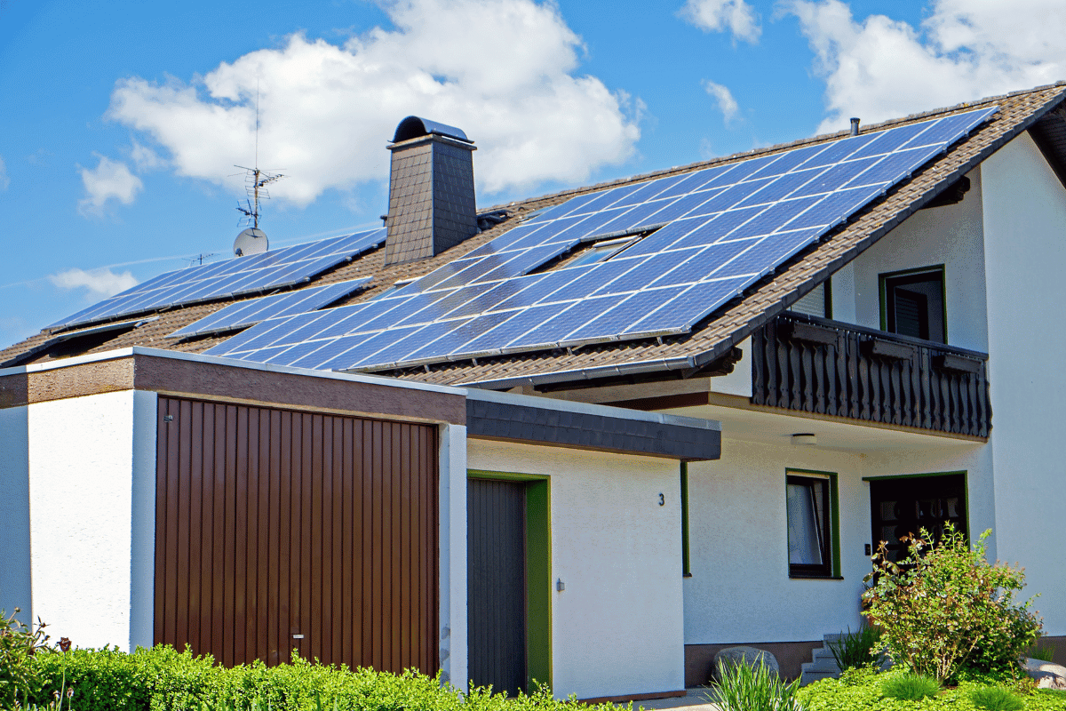 Fotovoltaico: 8 miti da sfatare per un investimento consapevole
