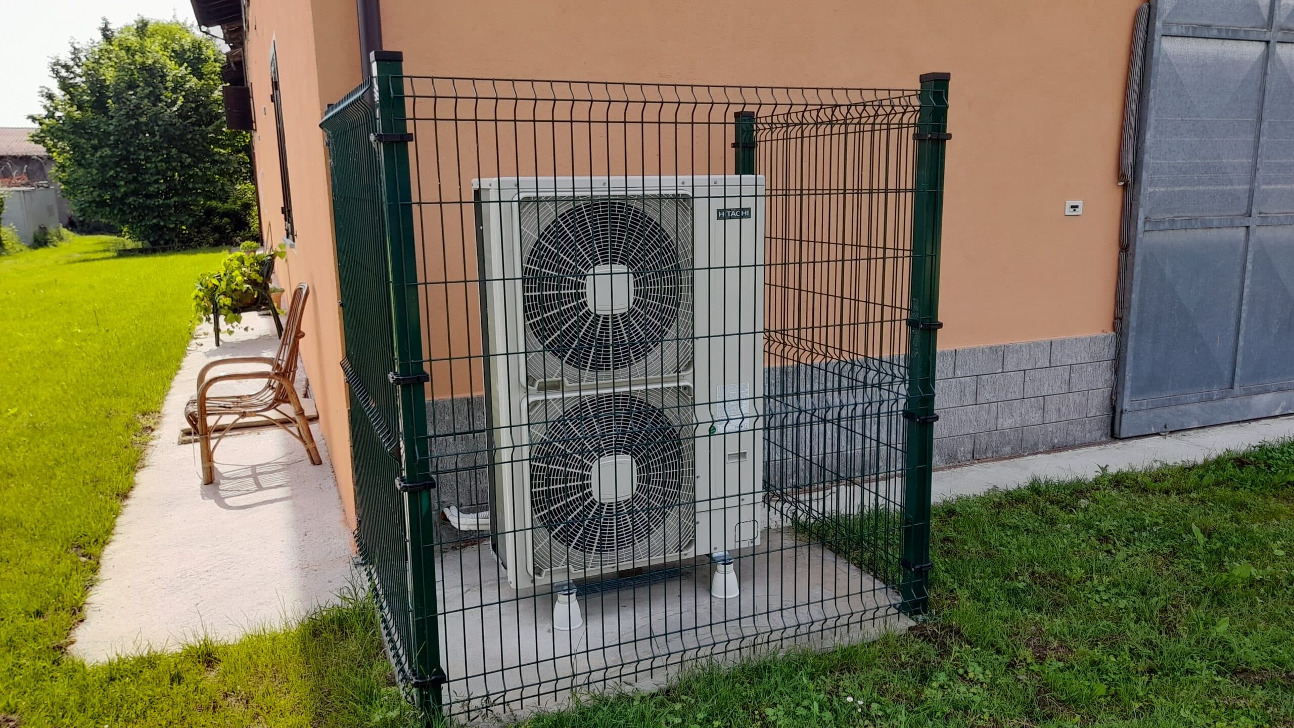 Sostituzione caldaia a GPL collegata a radiatori con pompa di calore ad alta temperatura