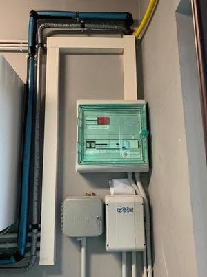 Realizzazione impianto ibrido con Pompa di calore e caldaia a legna