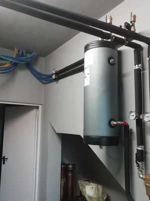 Realizzazione impianto ibrido con Pompa di calore e caldaia a legna