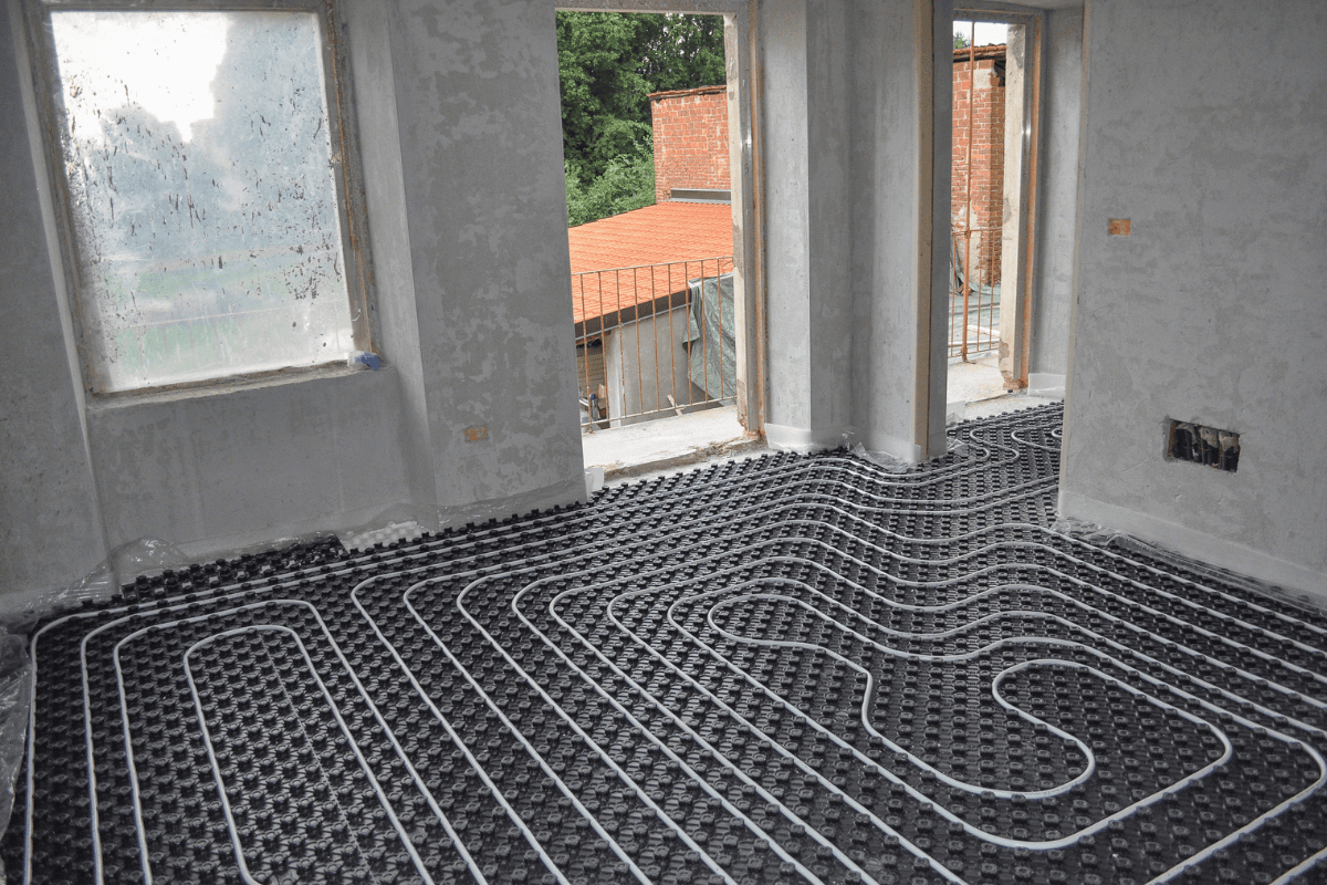 Riscaldamento a pavimento per la tua casa: pro e contro da valutare